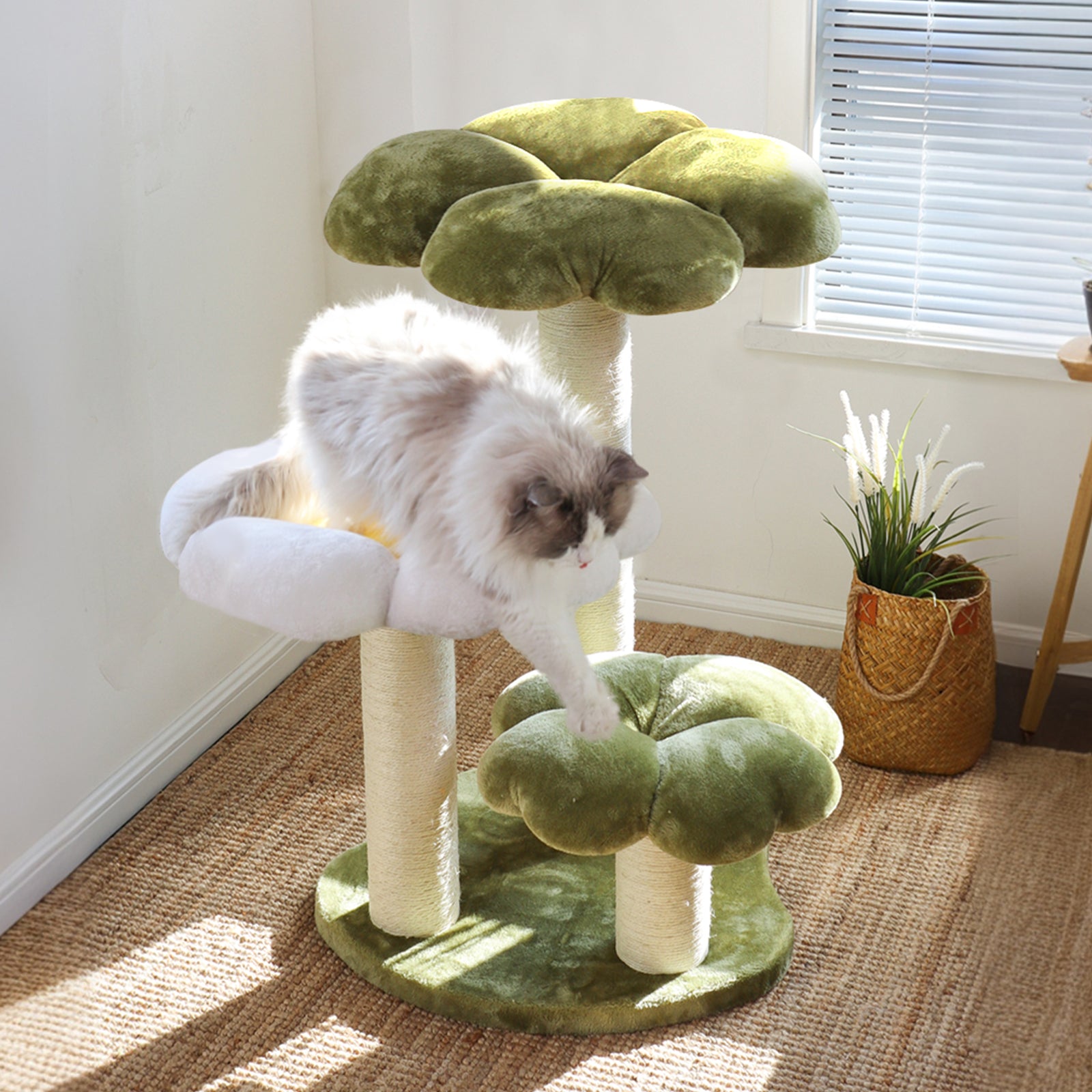 Four Leaf Clover Cat Tree