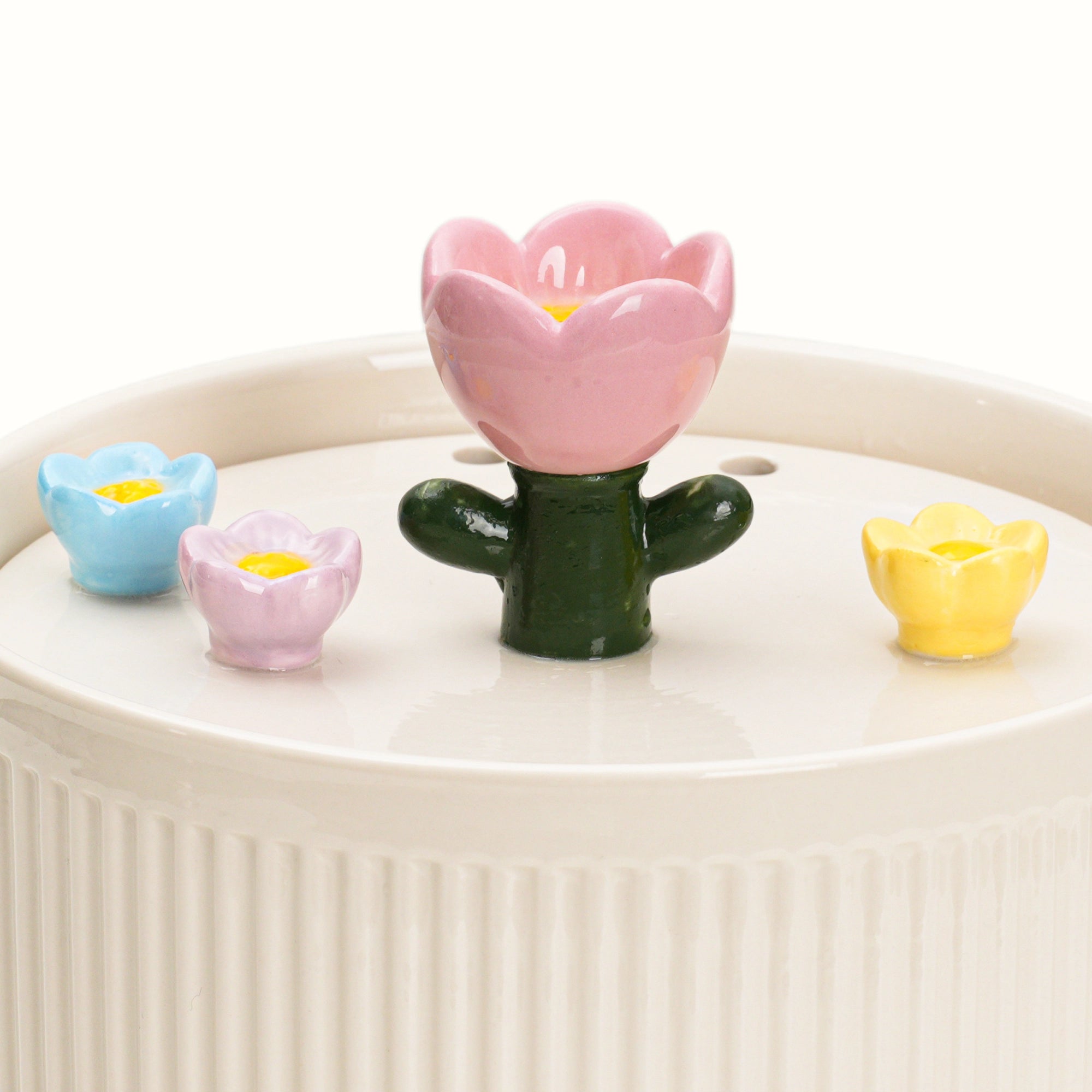 42oz Tulip Garden Cat Water Fountain