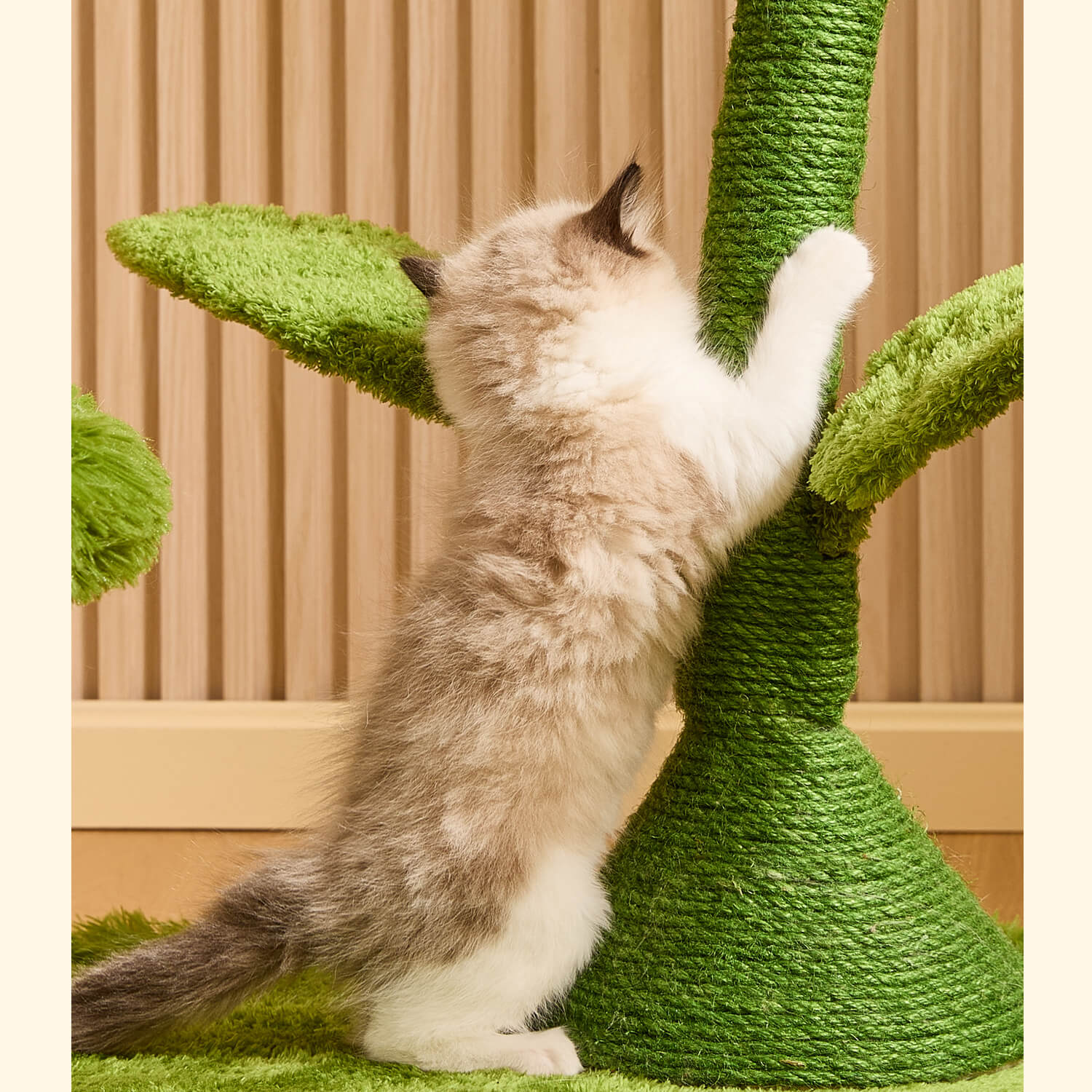 palm tree cat tree Happy & Polly 41.7-in Mystic Carnivorous Flower-Inspired Fleece Cat Tree