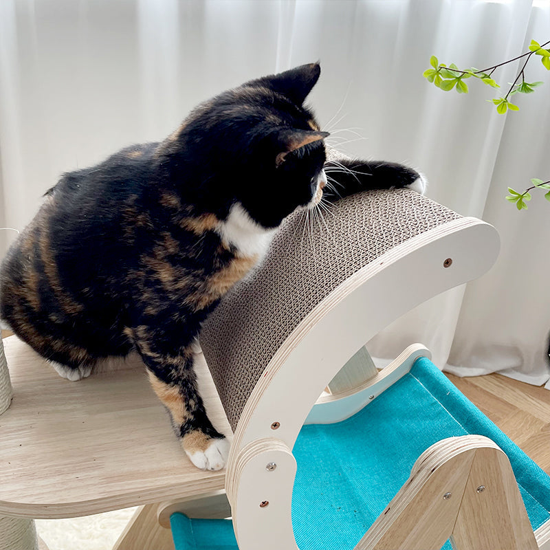 Close-up detail of the scratching board on Moon Ship Cat Tree accessories – showcasing its texture and durability.