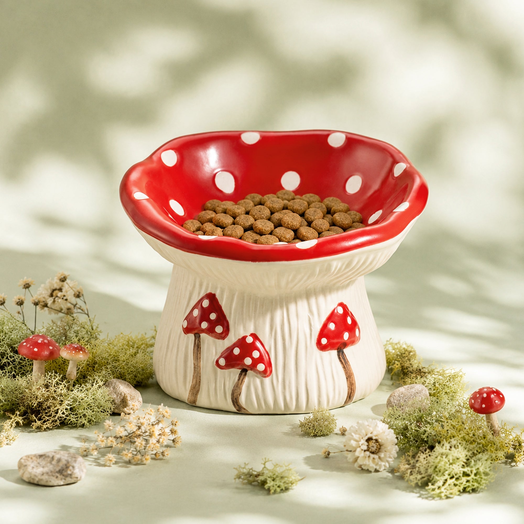 Mushroom ceramic cat bowl with dry food