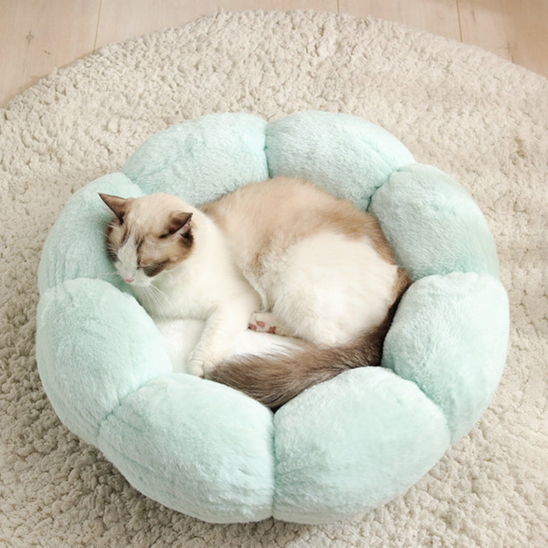 Flower Shaped Cat Bed
